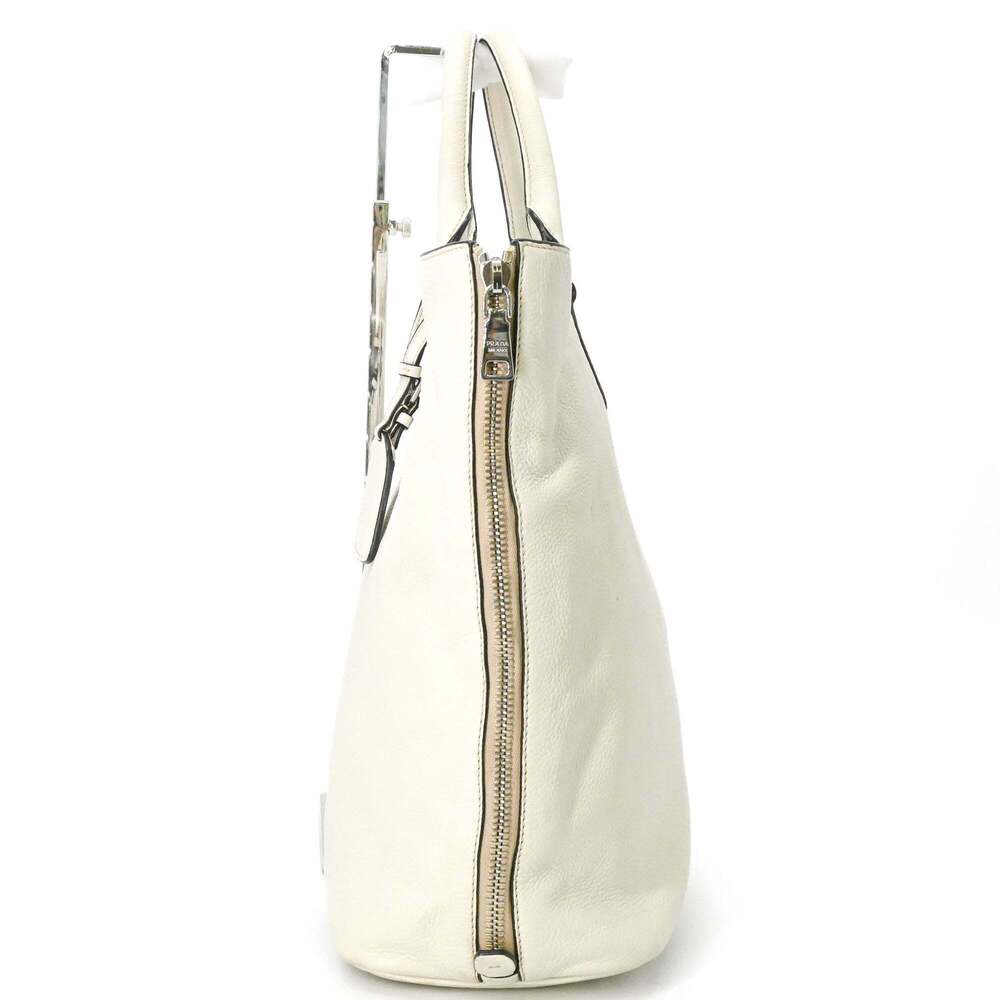 PRADA White Leather Shoulder Bag - Picture 5 of 16